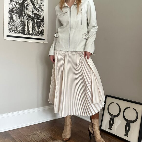 VINTAGE WHITE LEATHER ZIP UP MOTO JACKET - Picture 3 of 7